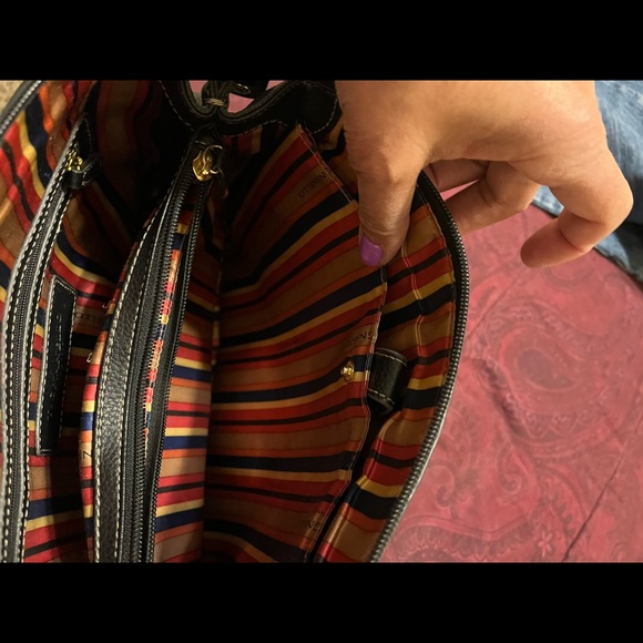 Handbag - Picture 3 of 4